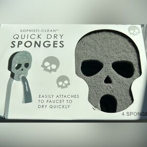 Sophisti-Clean Skull Shaped Sponges
